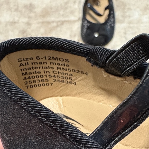 The Children's Place Black Sparkle Dress Shoes with Flower - Picture 2 of 2